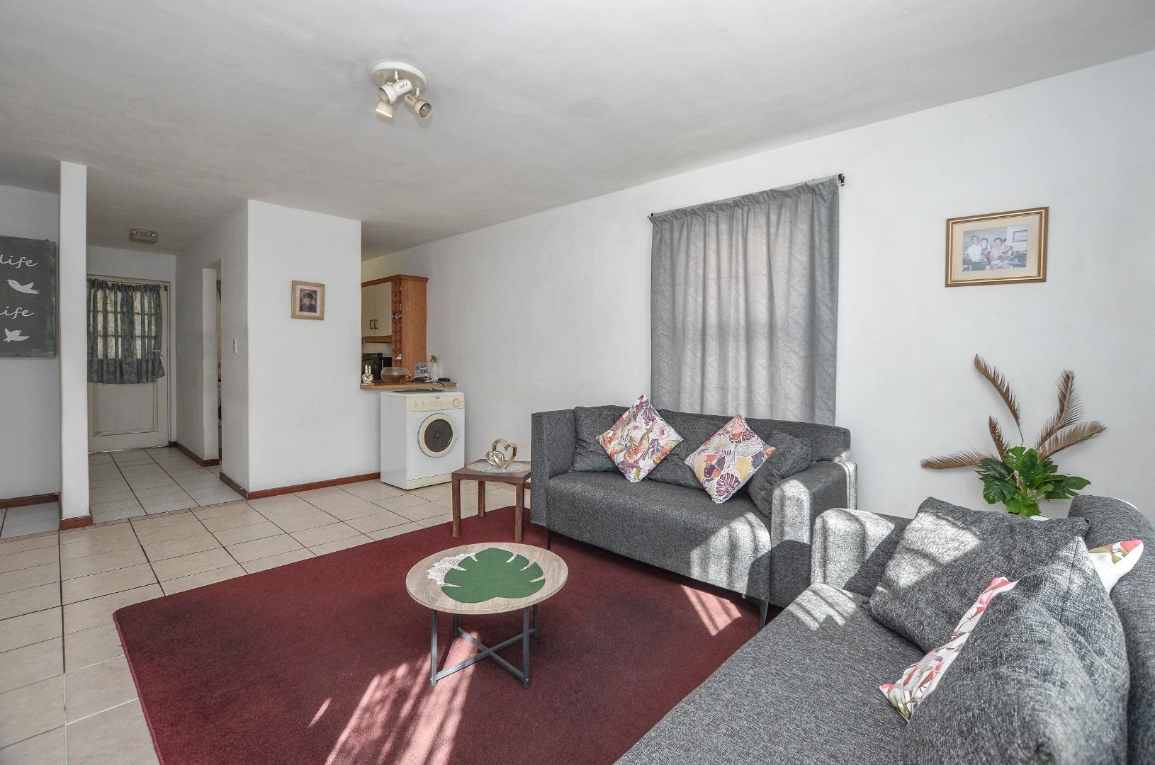 2 Bedroom Apartment for Sale - Western Cape