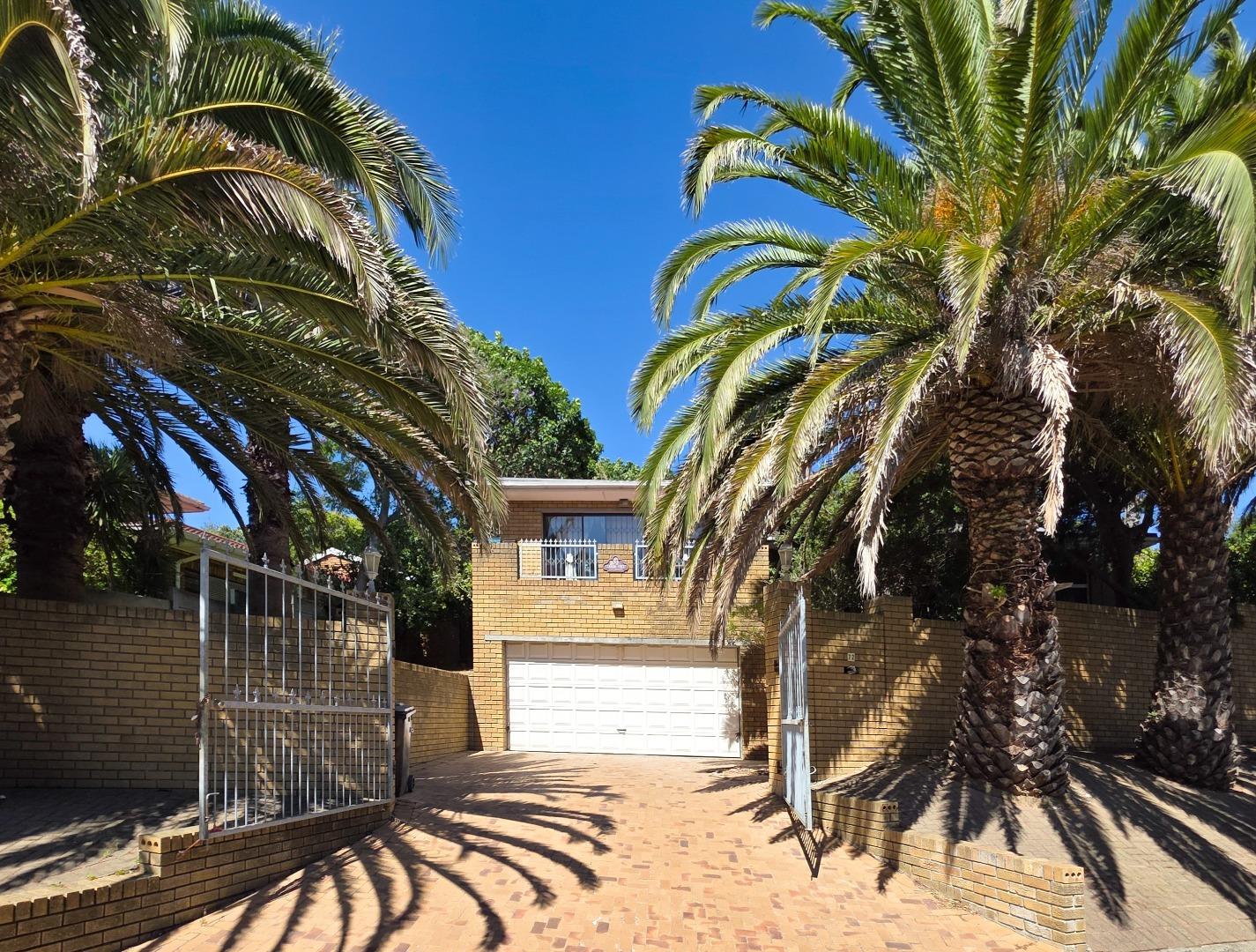 4 Bedroom House for Sale - Western Cape