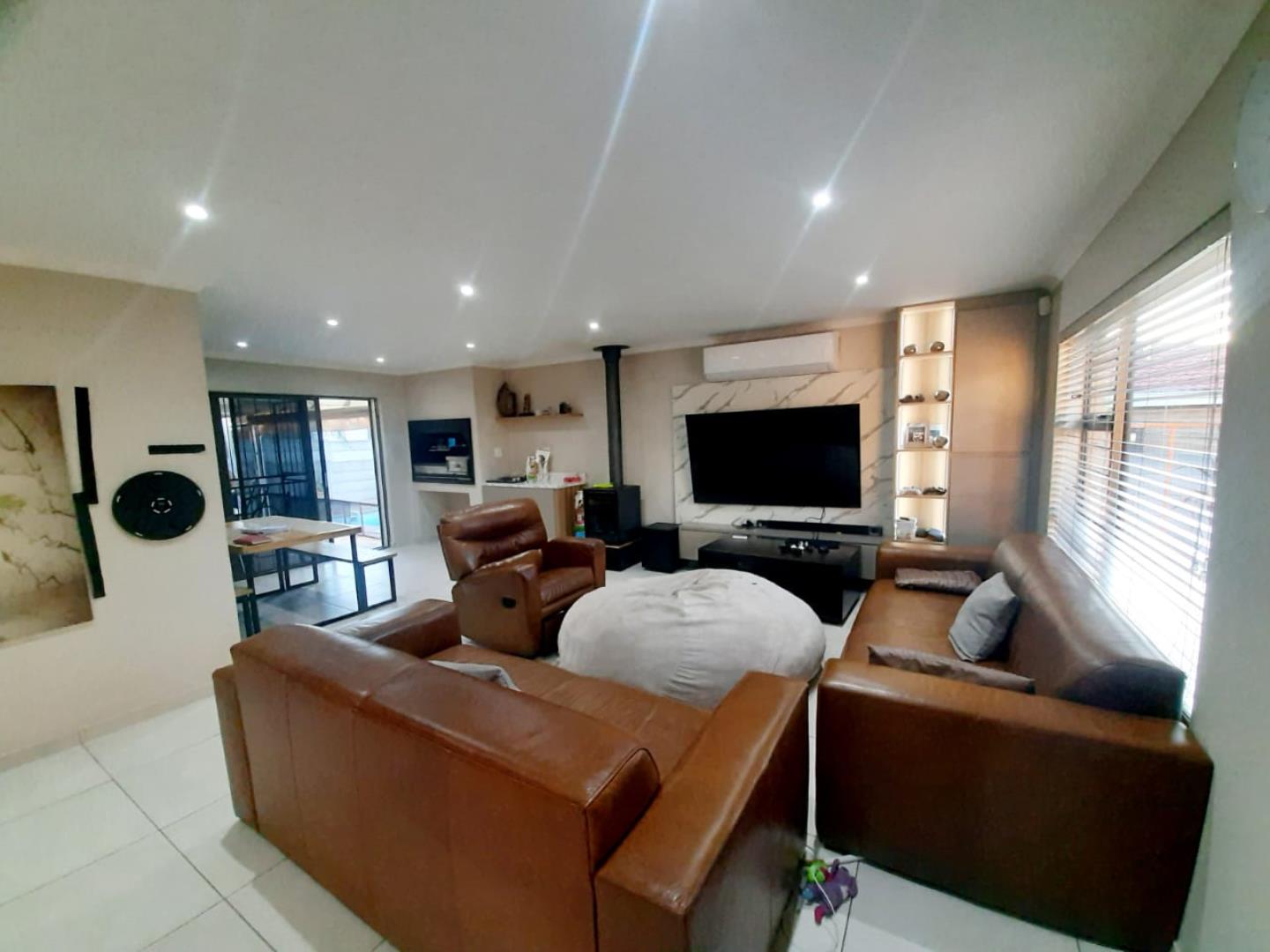 763944_WhatsApp_Image_2026-03-31_at_10.12.53_(1).jpeg