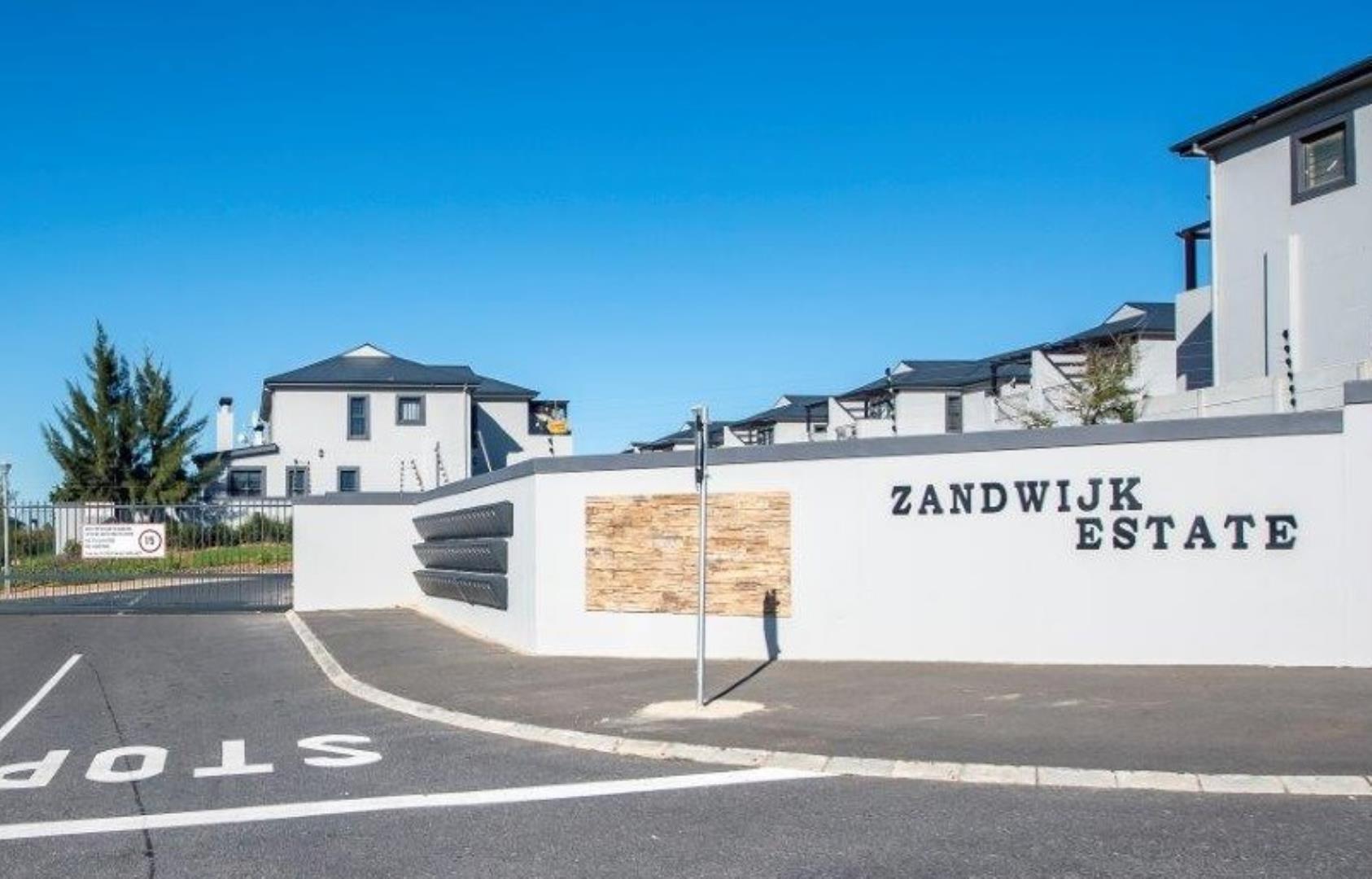 3 Bedroom Duplex for Sale - Western Cape