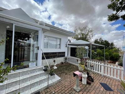 House For Sale in Piketberg, Piketberg