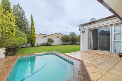 House For Sale in Kleinbron Park, Cape Town